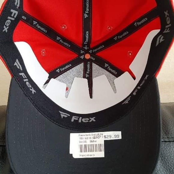 NHL Calgary Flames StretchFit Hat - L/XL - Picture 6 of 6